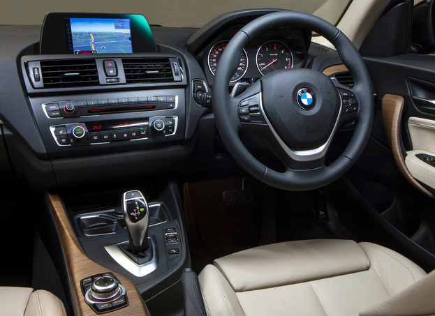BMW2シリーズクーペ 内装