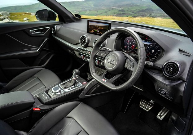 Audi Q2 内装