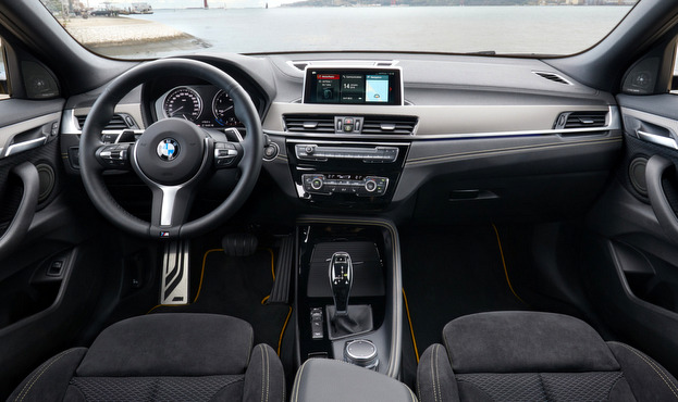 BMW X2 7AT