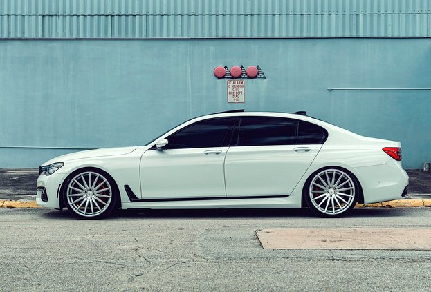 BMW7シリーズ G11 カスタム