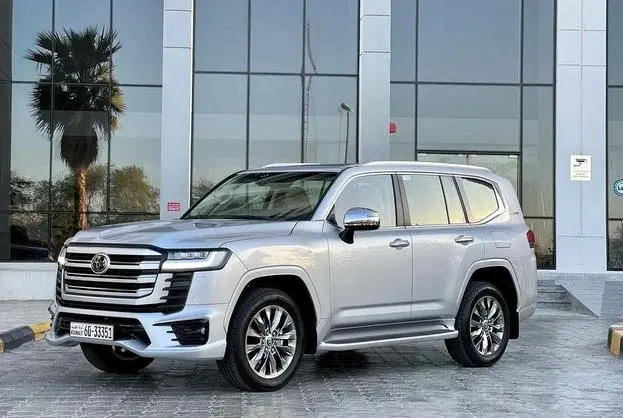 ランドクルーザー300 中古車 注意点