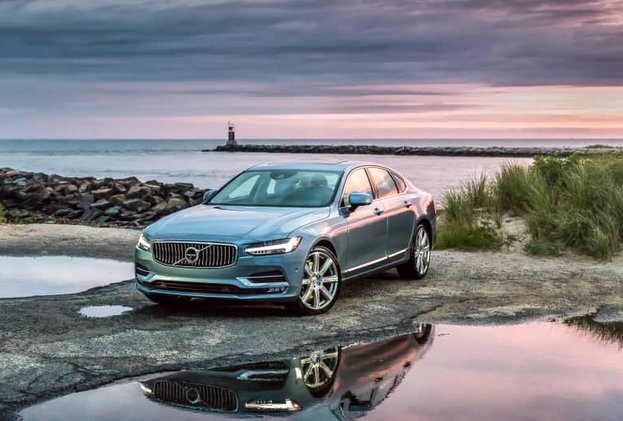 VOLVO S90 価格