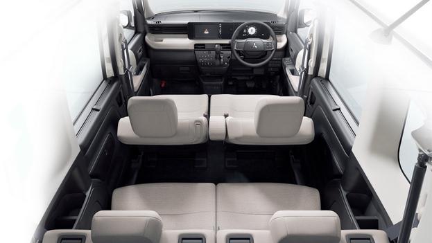 3代目 eKスペース 内装