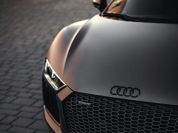 AUDI R8 中古 注意