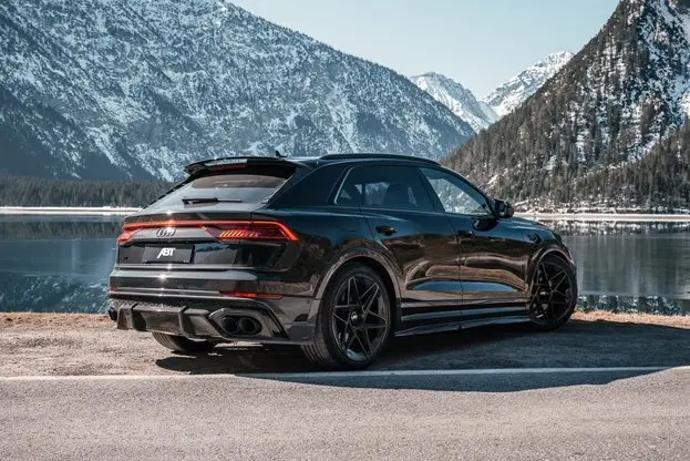 AUDI RS Q8 チューニング