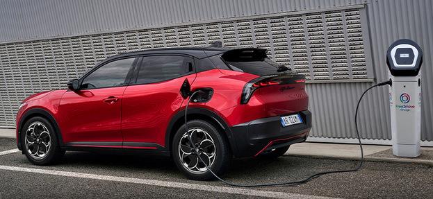 アルファロメオ ジュニア EV 中古 注意