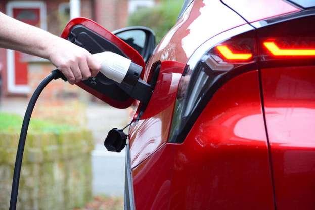 アルファロメオ ジュニア EV 中古