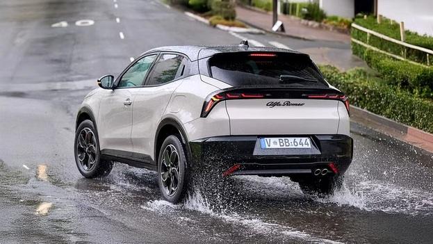 アルファロメオ ジュニア 乗り心地