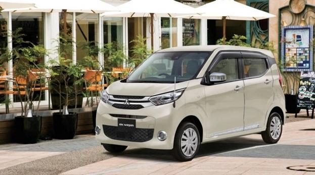 B33W eKワゴン 未使用車
