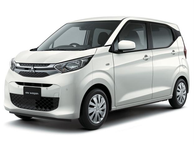 B33W eKワゴン 新古車