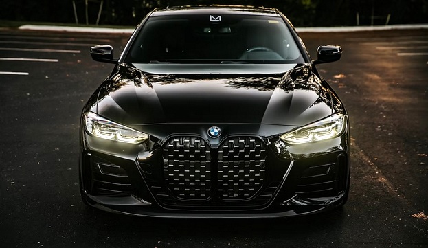 BMW M440i 値段