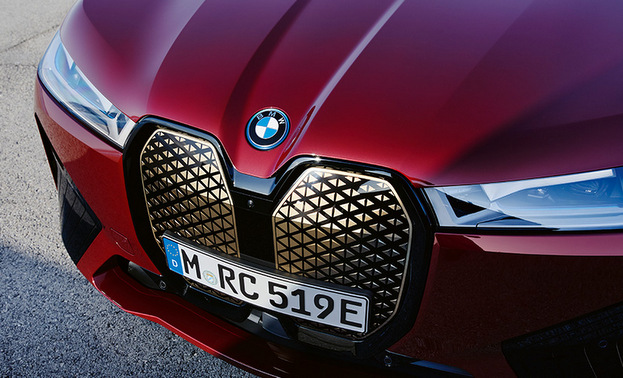 BMW iX 維持費