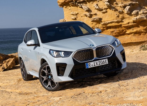BMW iX2 中古