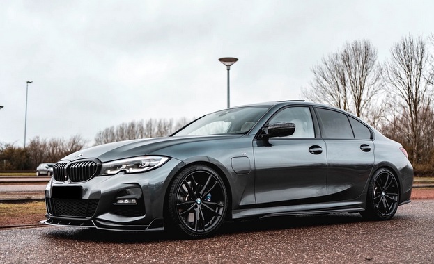 BMW330e カスタム