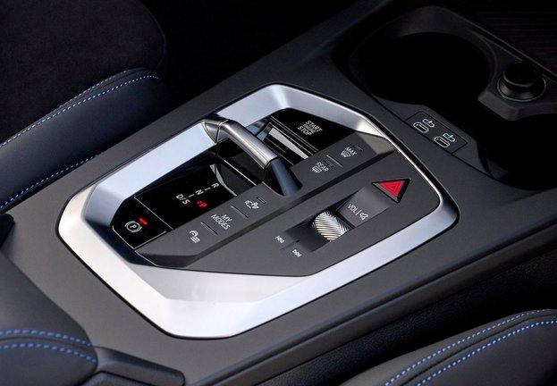 F70 BMW1シリーズ セミオートマ