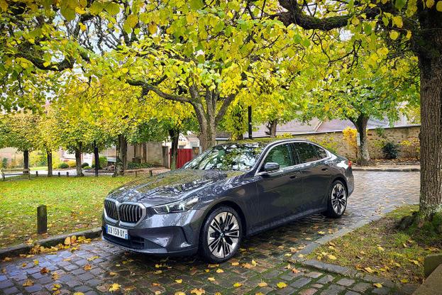 G60 BMW523d 中古