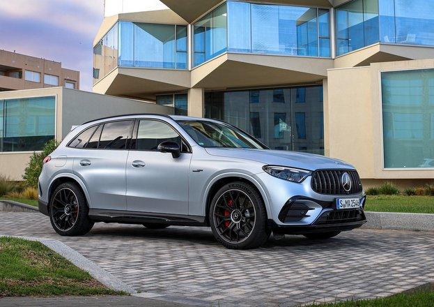 GLC63 S AMG Eパフォーマンス 価格