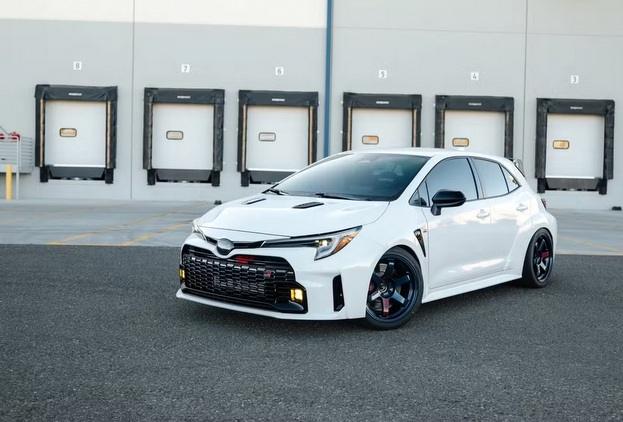 GRカローラ カスタム