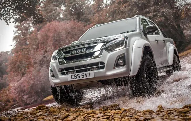 いすゞ D-MAX 評価