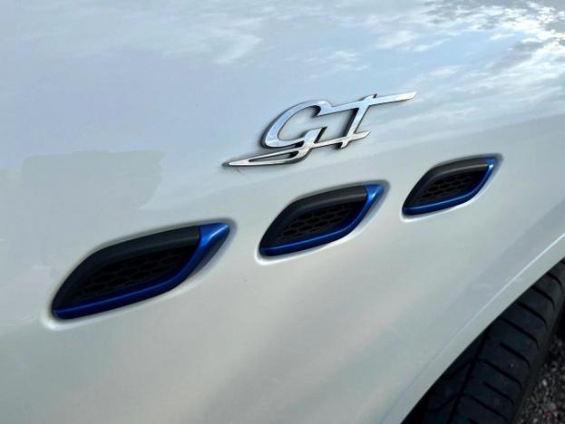 レヴァンテ GT ハイブリッド