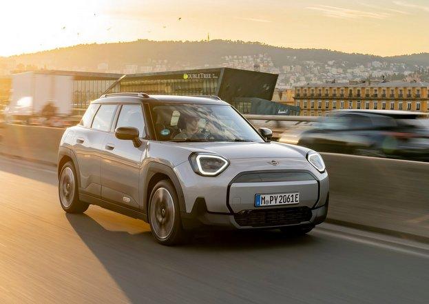 MINI エースマン 未使用車