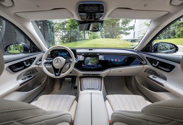 W214 ベンツEクラス 内装