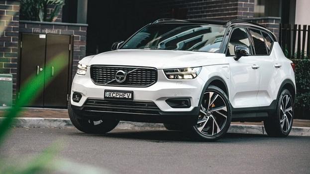 XC40 PHEV 中古