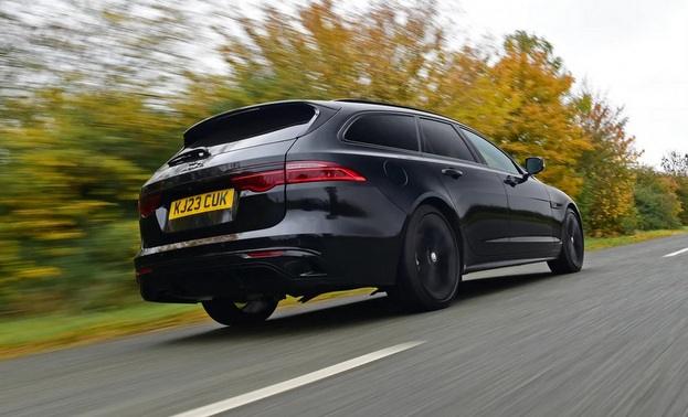 XFスポーツブレイク 燃費