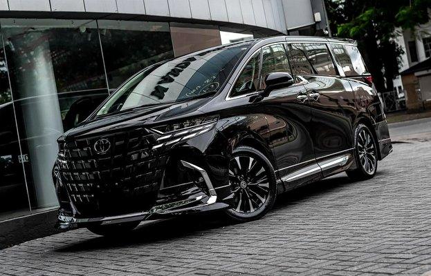 アルファード PHEV 中古