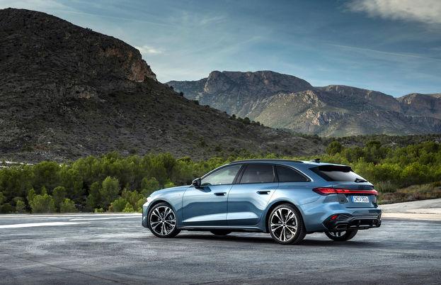 AUDI A5 アバント 未使用車