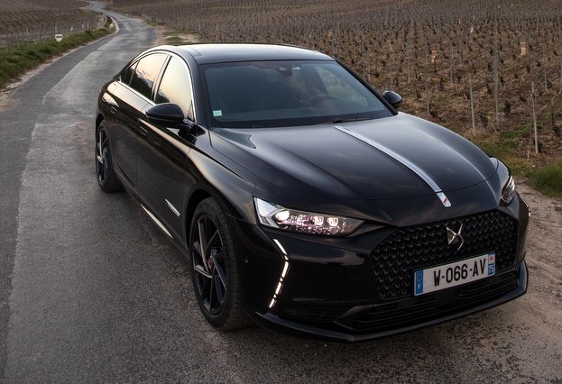 シトロエン DS9 新古車