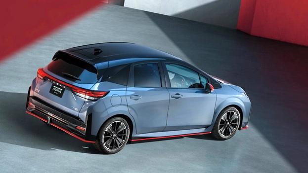 ノートニスモ 未使用車