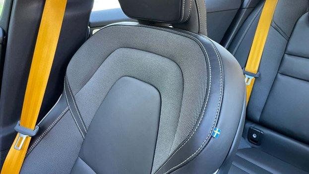 V60 ポールスター インテリア